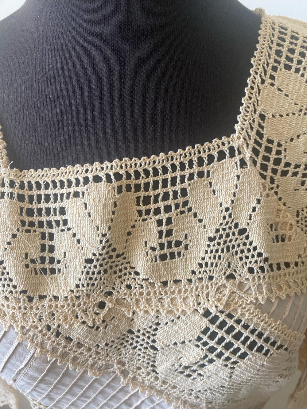 Vintage Mexican Crochet Panel Maxi Dress in Cream - Picture 3 of 6